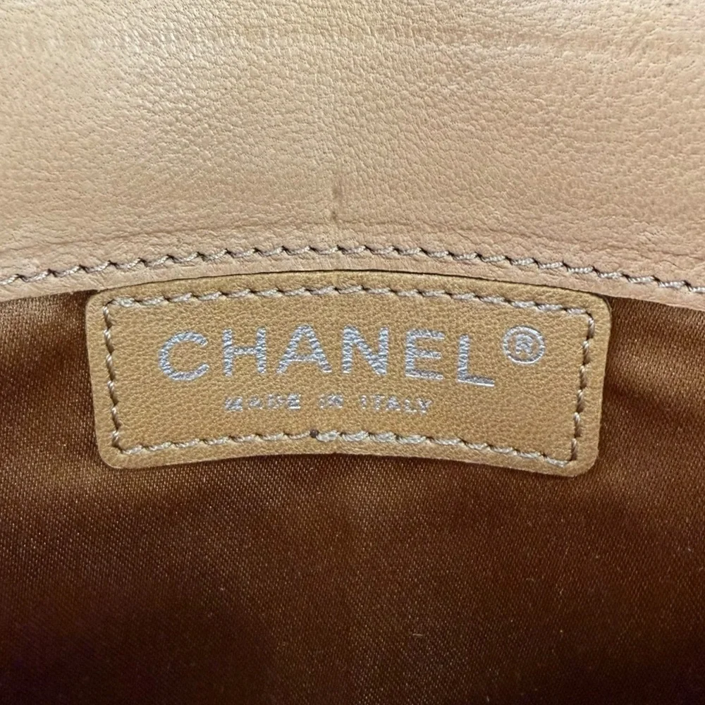 Chanel CC Denim Matelasse Wallet on Chain Shoulder Bag - Picture 10 of 15